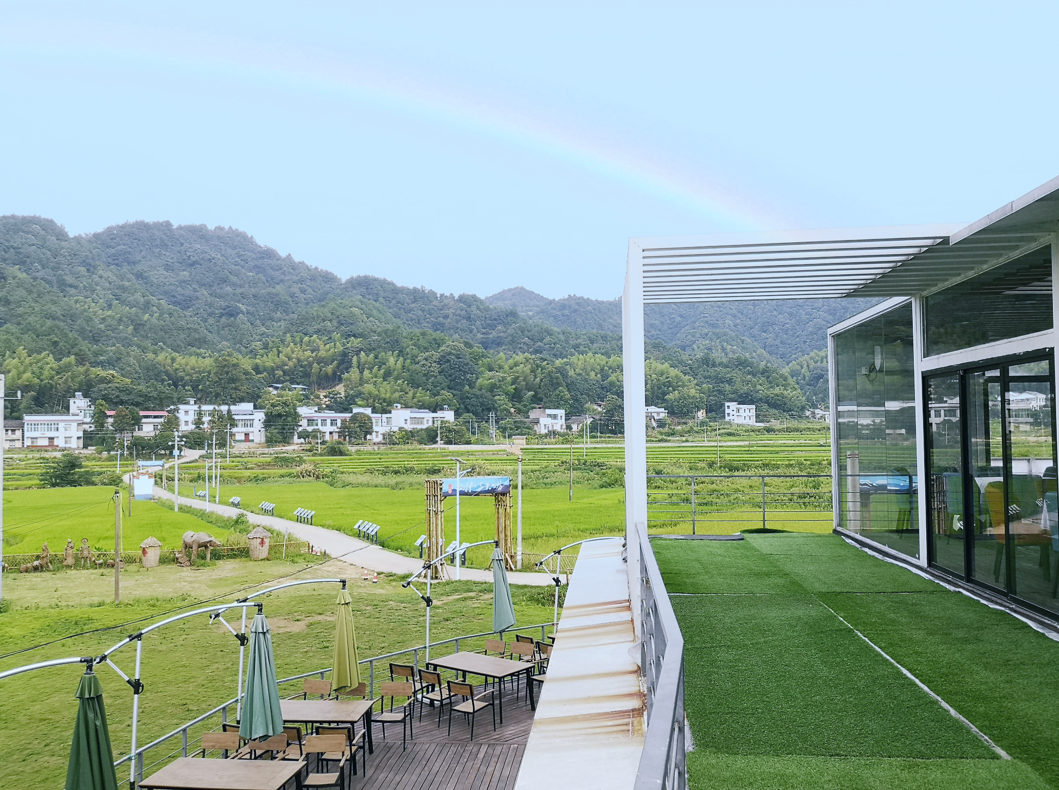 湘潭县乌石峰村：变闲为宝走出乡村振兴新路